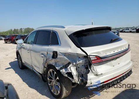 2023 Lincoln Nautilus Reserve z USA, uszkodzony, nr VIN 2LMPJ6K91PBL11844